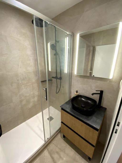 Madonna Elegance, Proche Sanctuaire, 95M2 Apartman Lourdes Kültér fotó